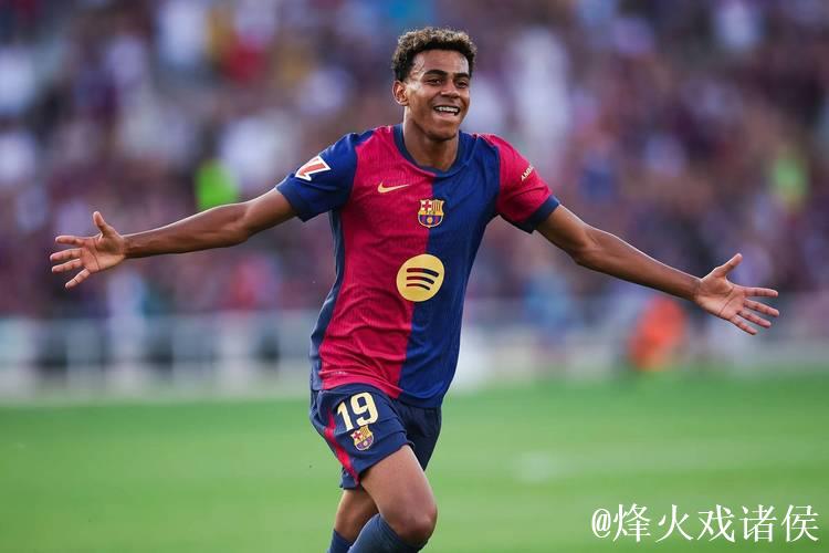 姆巴佩与维蒂尼亚领衔本轮欧冠最佳阵容，赖斯入选