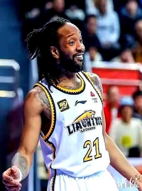 辽篮三连冠！威尔斯无解，奥利弗爆发